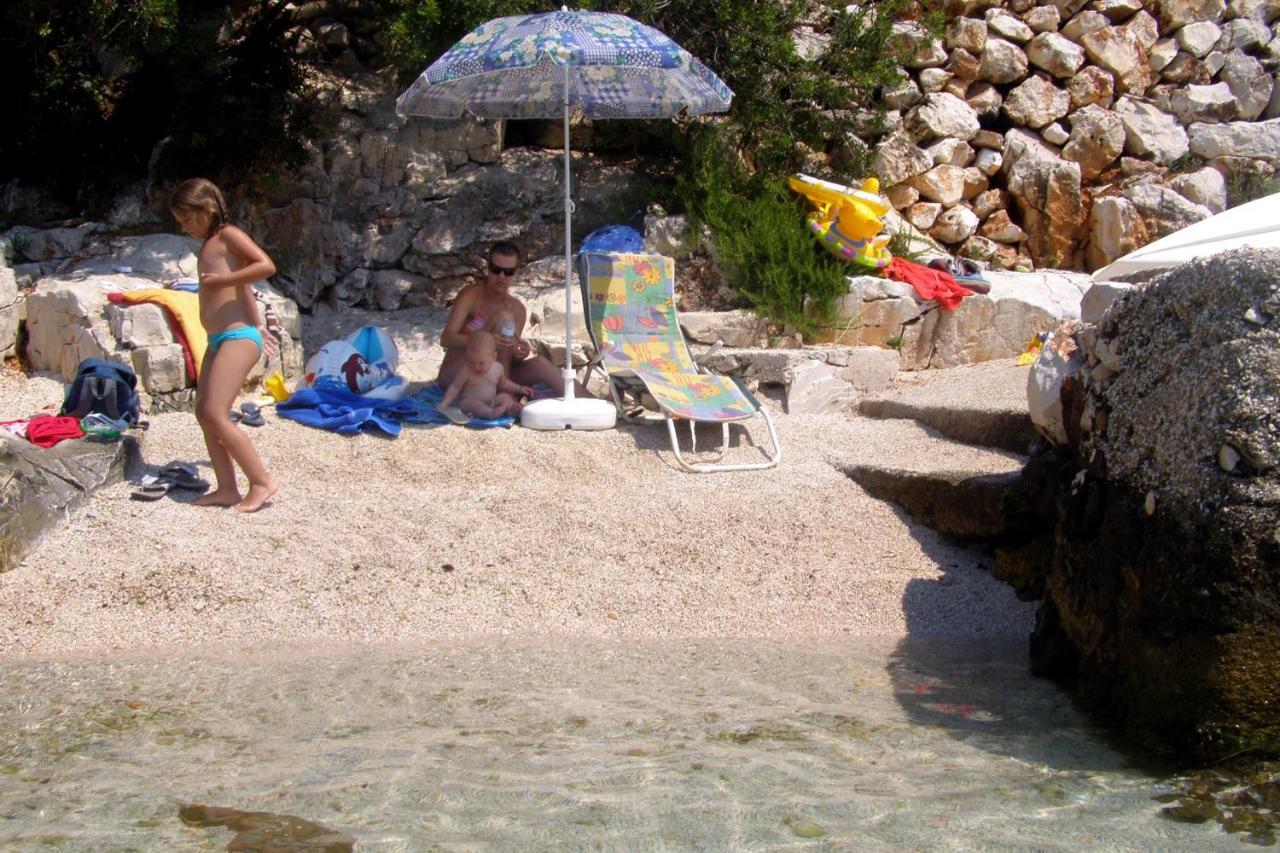 Apartments By The Sea Seget Vranjica, Trogir - 7508 Dış mekan fotoğraf